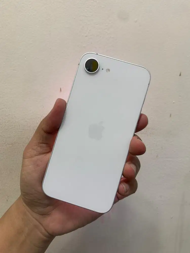 Iphone 16E 128gb white inter X/A indosat only