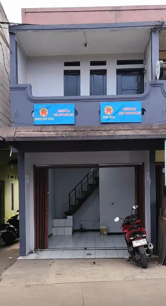 Di sewakan ruko 2 lantai per tahun