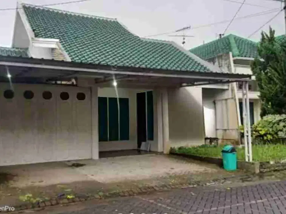 Rumah perum Permata Hijau ( PH) Pusat kota Purwokerto