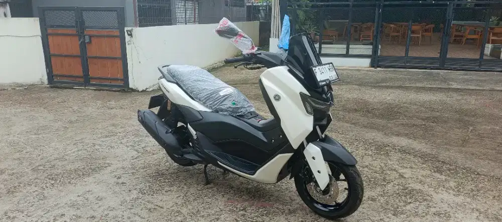 YAMAHA NMAX NEO PUTIH (KUNCI)
