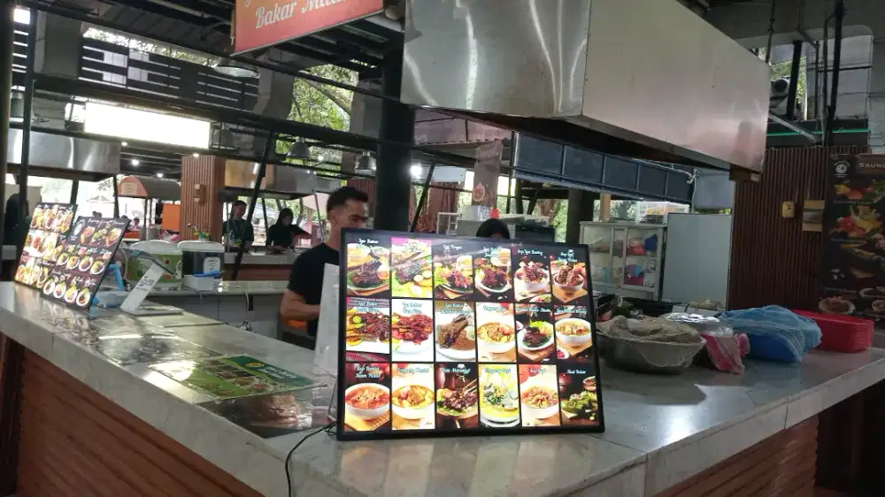 Dibutuhkan karyawan/ti untuk jaga stand