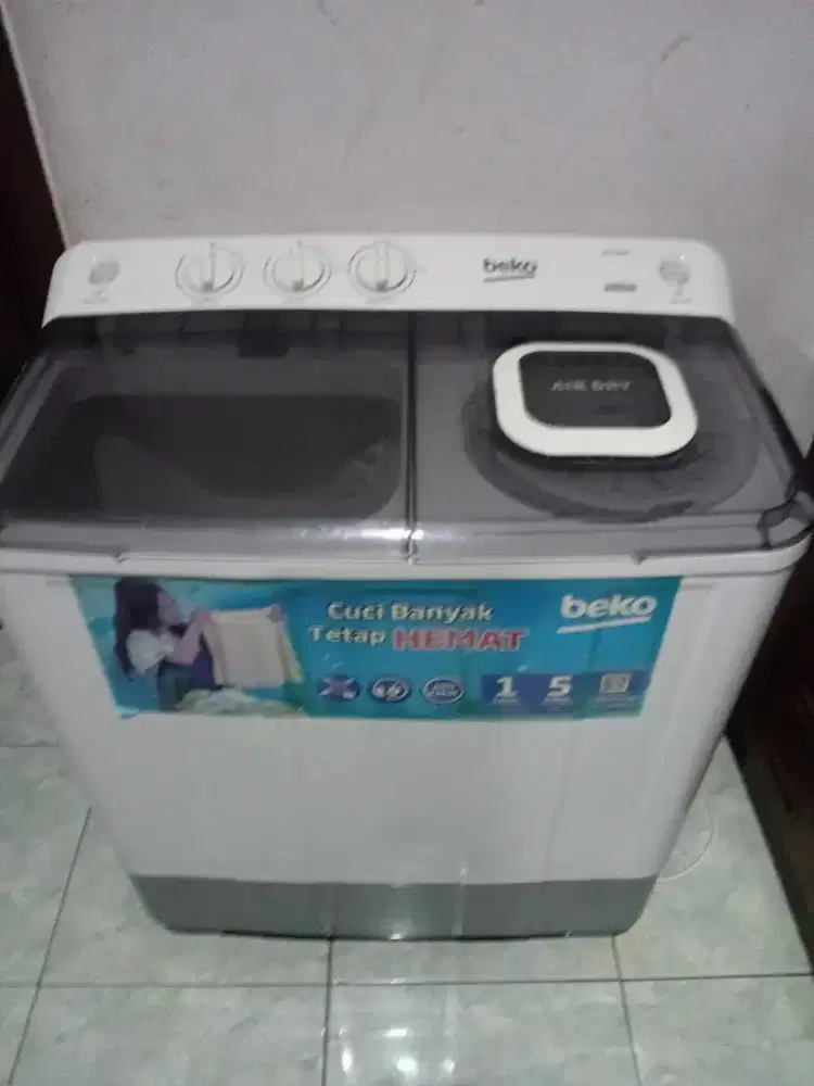 Dijual mesin cuci kap 8kg