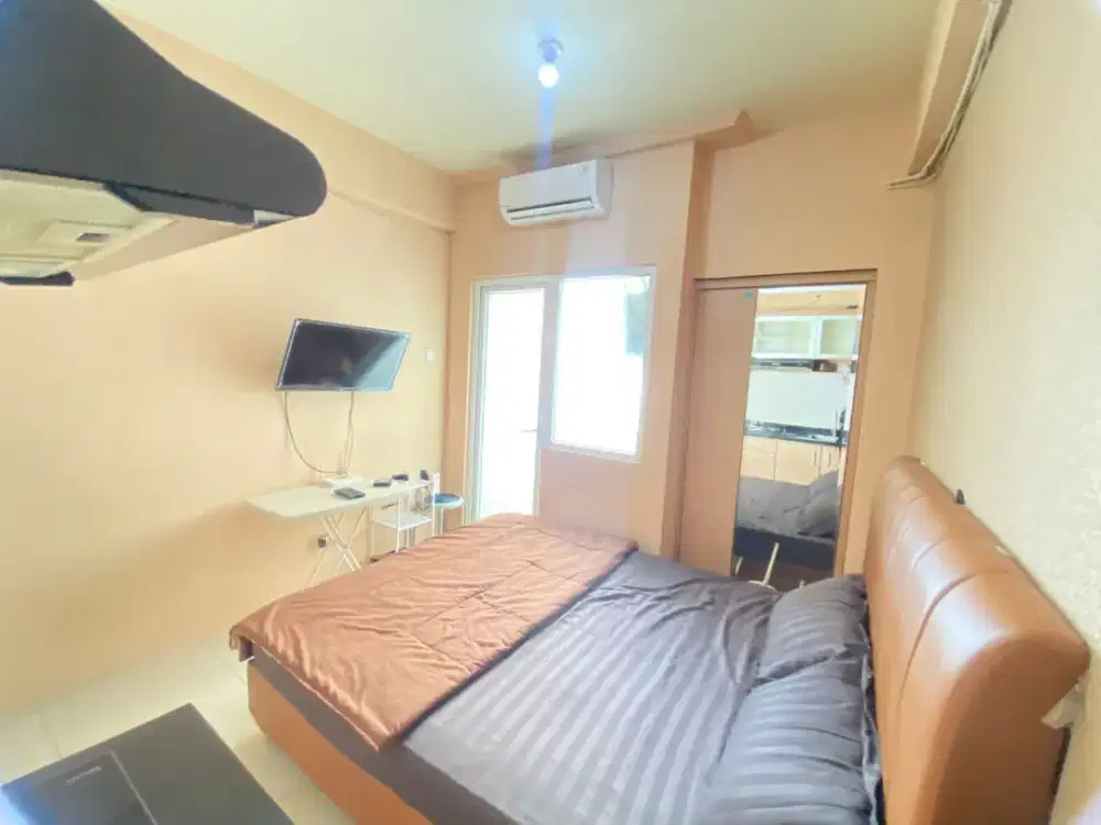 DI JUAL APARTEMEN GREEN PRAMUKA TYPE STUDIO  VIEW KOTA//JUAL CEPAT