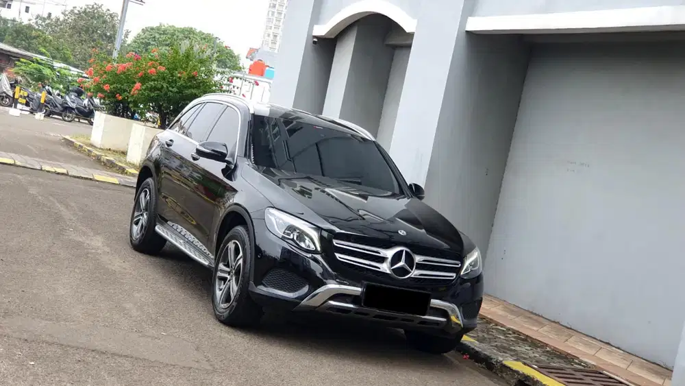 [ LOW KM ] Mercedes Benz Mercy GLC200 GLC 200 Exclusive AT 2018/2019