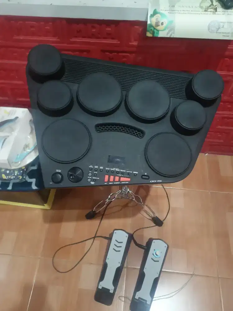 Dijual drum elektrik merek YAMAHA DD 75