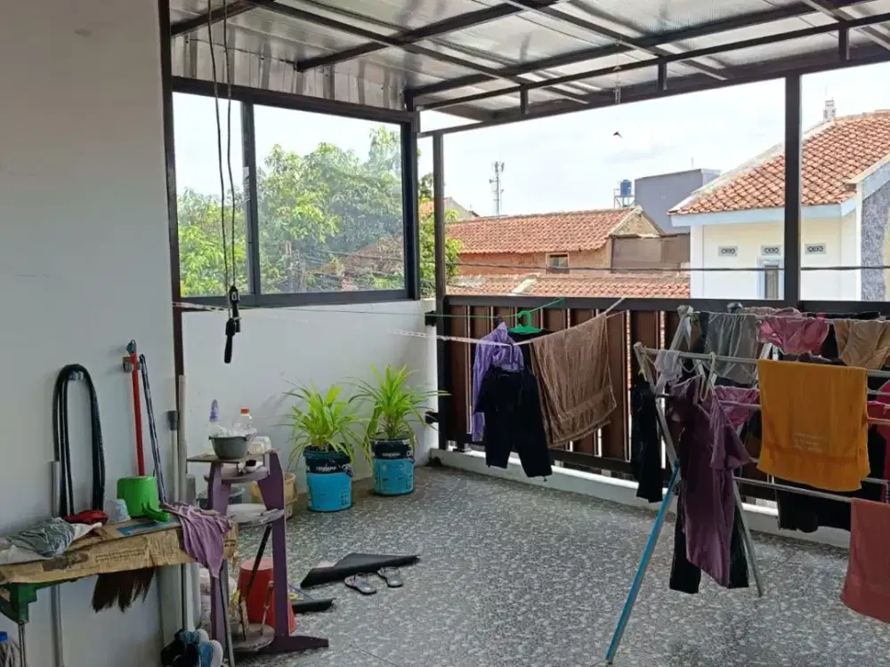 dijual segera rumah bagus di taman kopo indah 1 dan turun harga