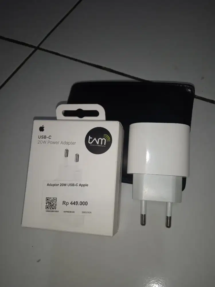 kepala charger iphone