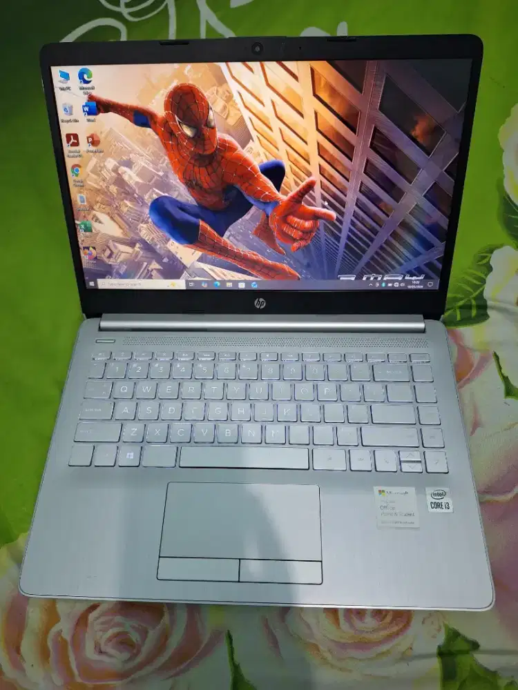 Bismillah di jual laptop hp14 slim core i3gen10 siap pakai