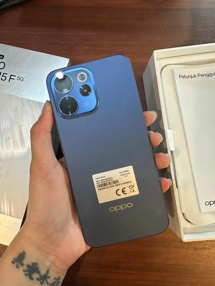 Oppo Reno 15 F 5G 8/256GB Biru Tua Resmi OPPO