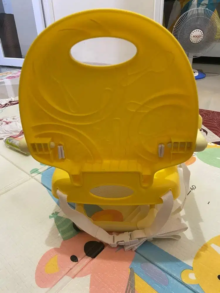 Chicco Pocket Snack Booster seat meja makan