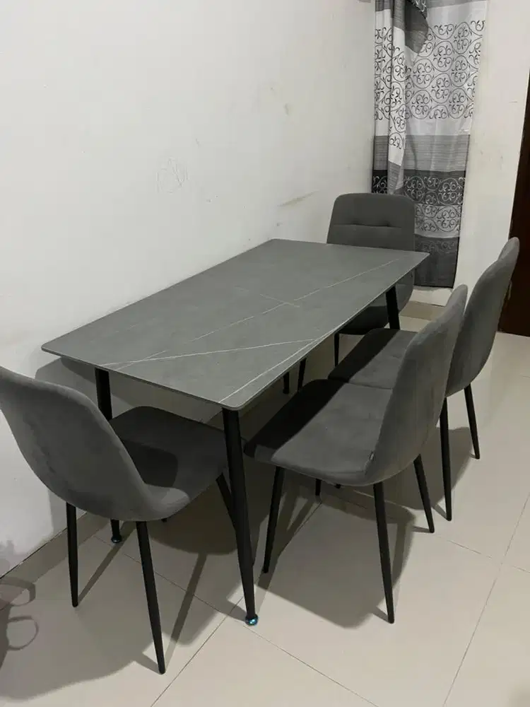 Jual meja makan