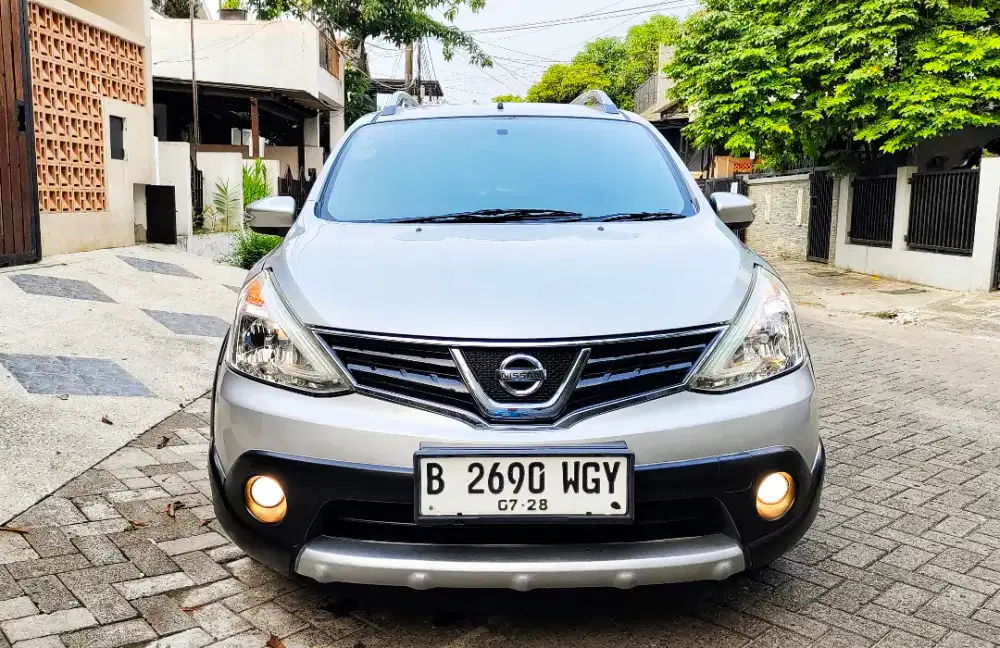 Grand Livina X Gear 3 baris AT Thn 2018