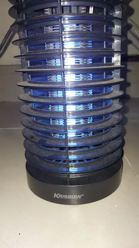 Pembunuh nyamuk elektrik