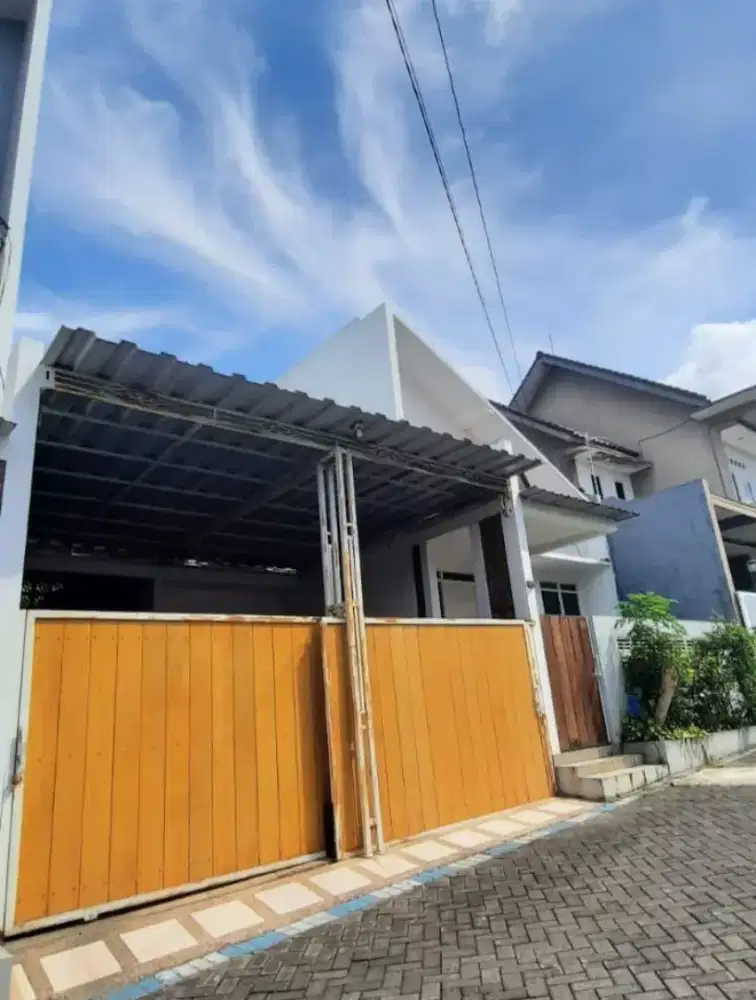 Rumah Luas 148 m² di Cluster Pandanwangi Sulfat Utara Blimbing