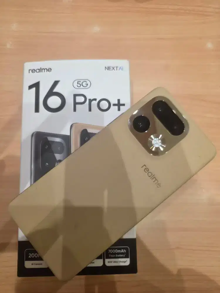 Realme 16 Pro Plus 12/512gb Maret 2027 resmi pro+