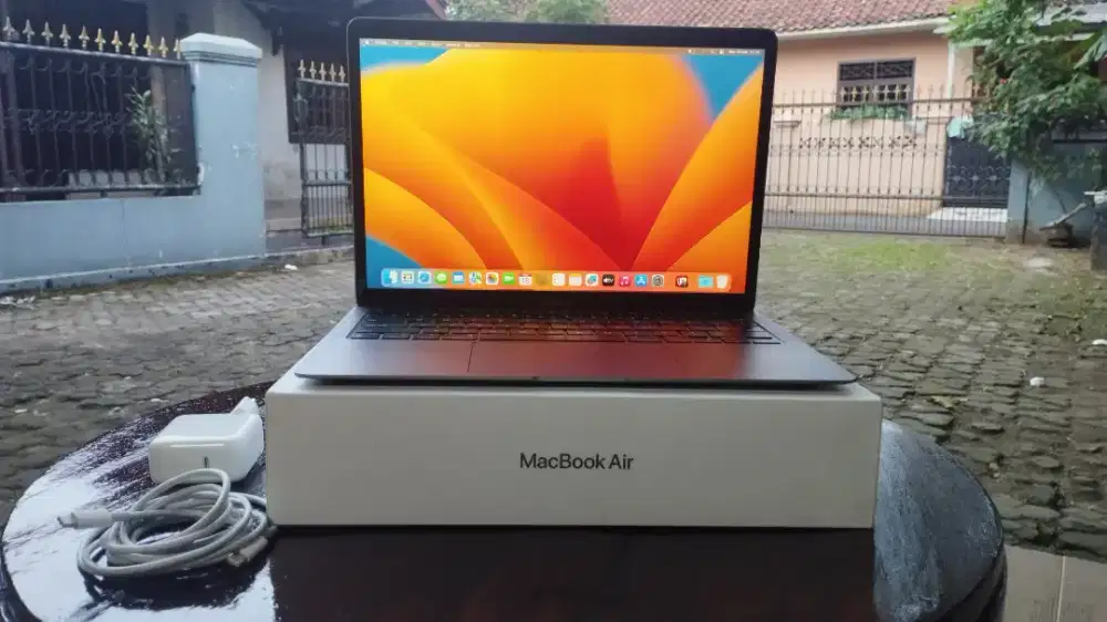 Macbook Air M1 8/256