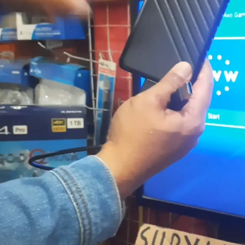 HDD PS 4 ( CEK DESKRIPSI ) Terjangkau