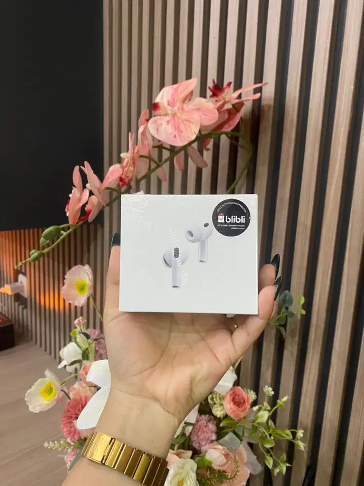 AIRPODS PRO GEN 3 BRAND NEW