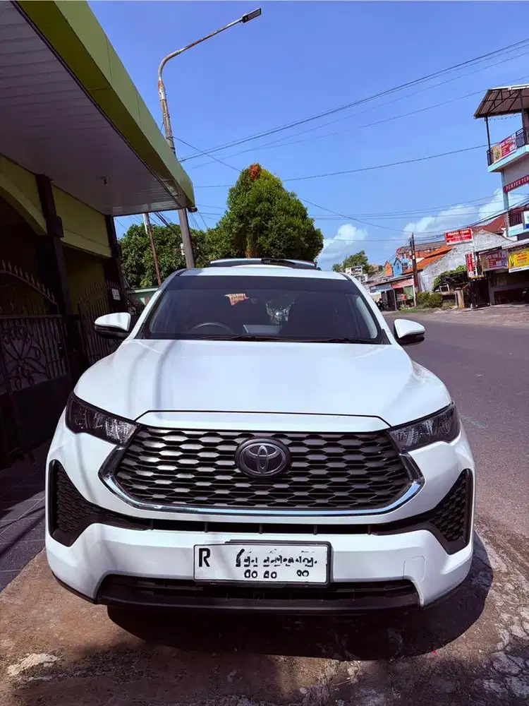 Toyota Innova Zenix 2023 Tangan Pertama KM Rendah 35000