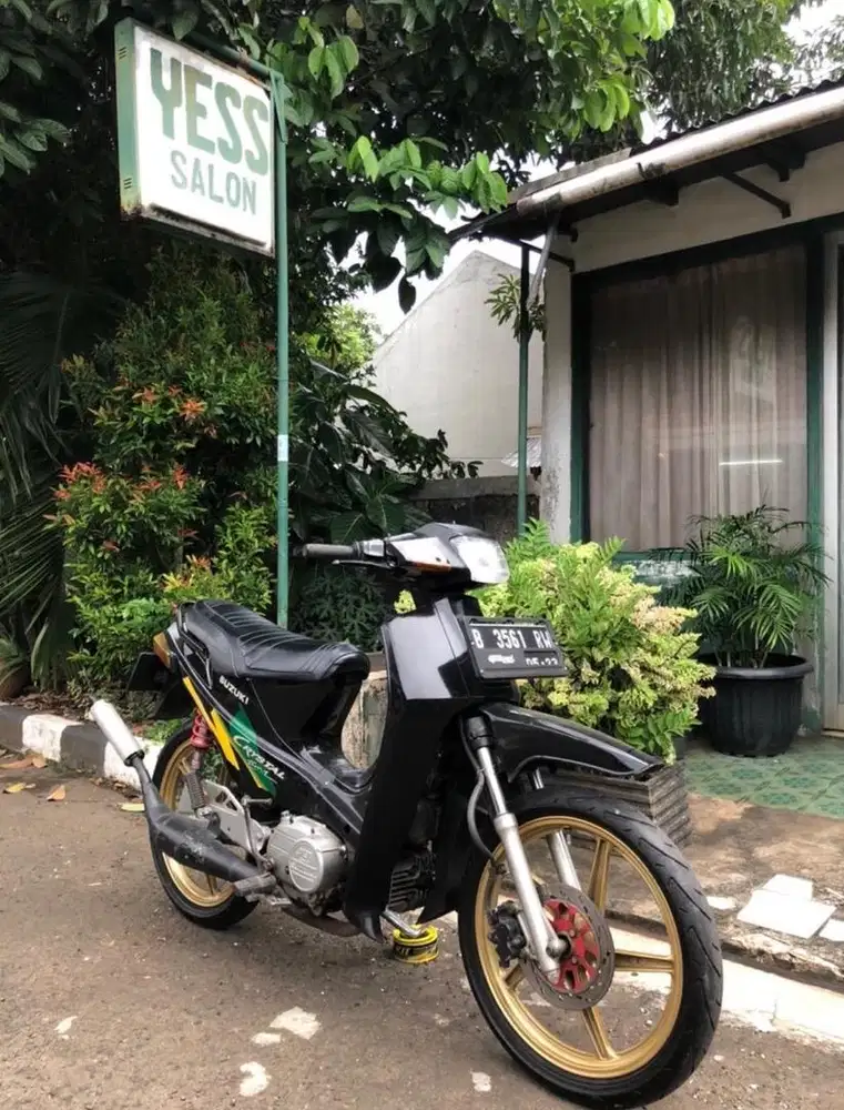 SUZUKI CRYSTAL TUNE 1993