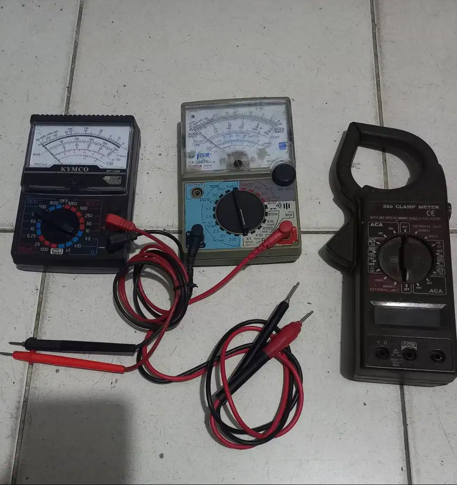 Ada 3 Unit Alat Ukur Listrik,Masih Fungsi ,jual murah cuma 100rb NET.