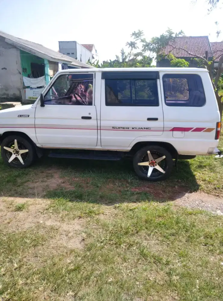 DIJUAL KIJANG SUPER 1800 CC