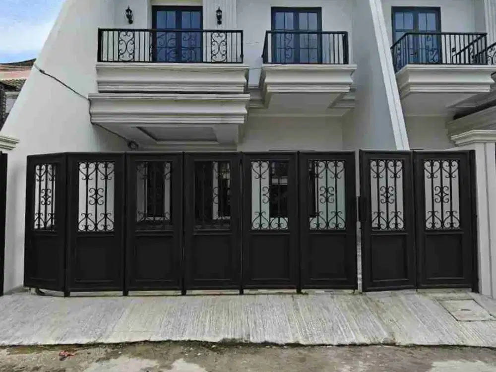 rumah baru design klasik modern di Duren Sawit Jaktim