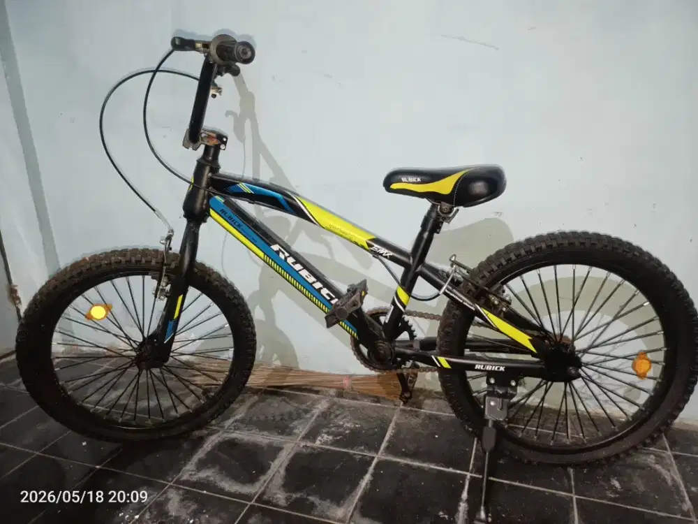 Sepeda Rubick BMX