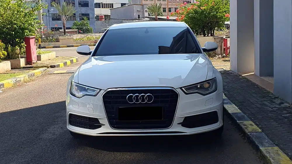 Audi A6 A 6 2.8 FSI S-Line AT White On Brown NIK 2014 Low KM Antik