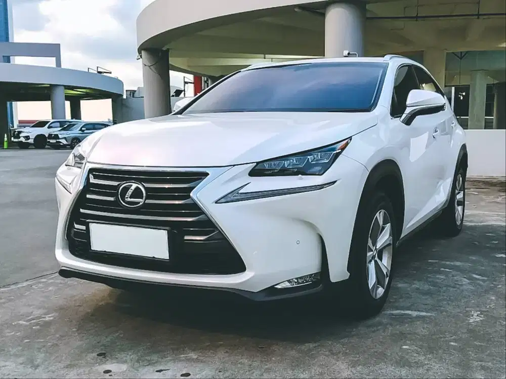 [TERMURAH] Lexus NX 200t F-Sport 2015