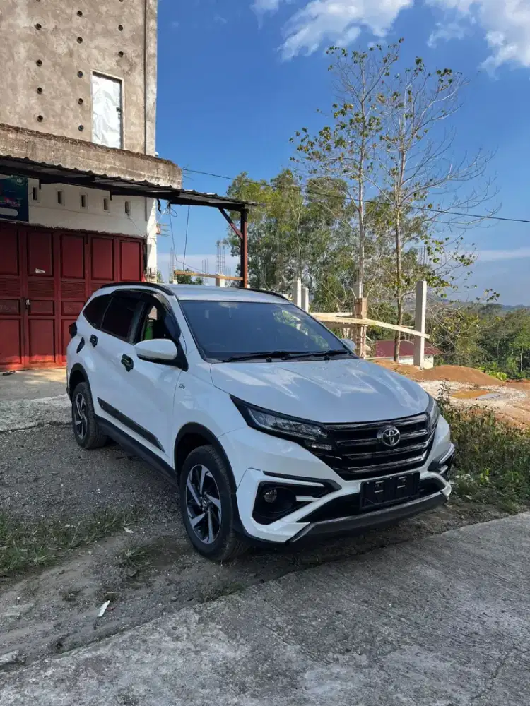 TOYOTA RUSH GR SPORT TAHUN 2022