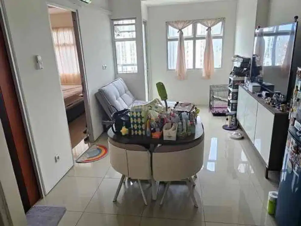 2 BRS ( Luas 47 m2) Dijual apartemen Gunawangsa merr full furnish