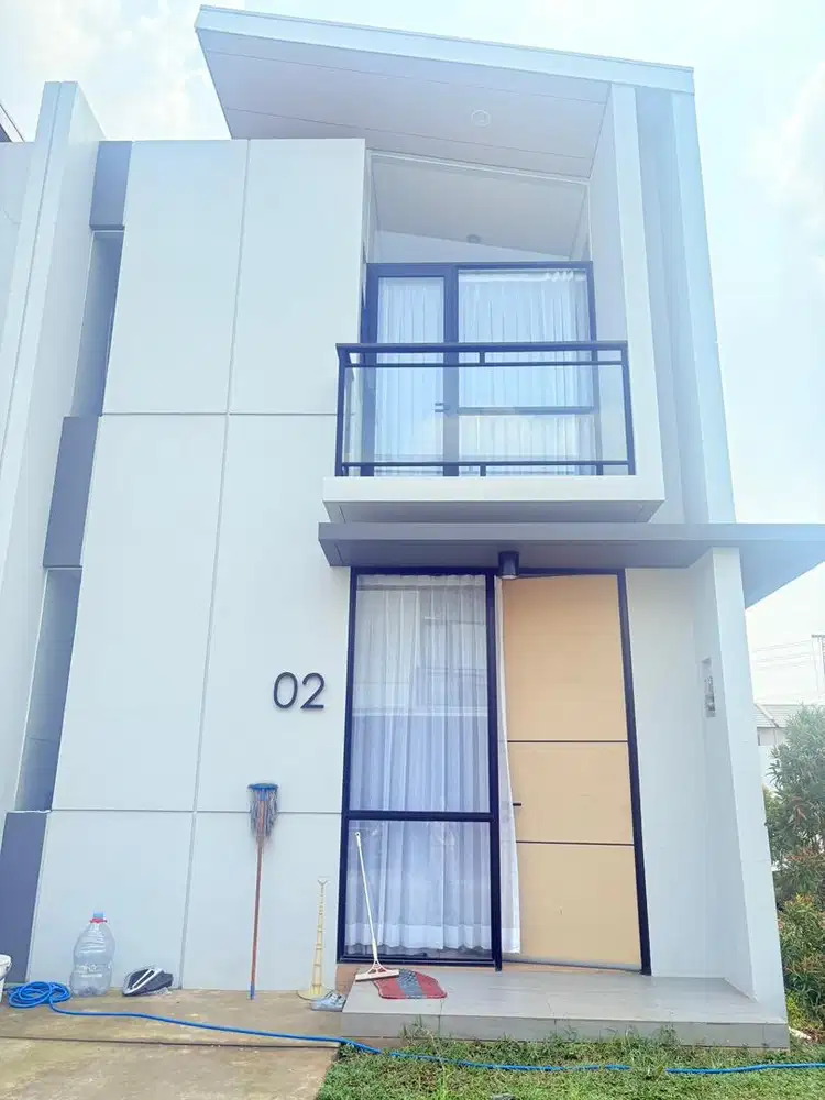 Dijual / Take Over Rumah Hook Strategis