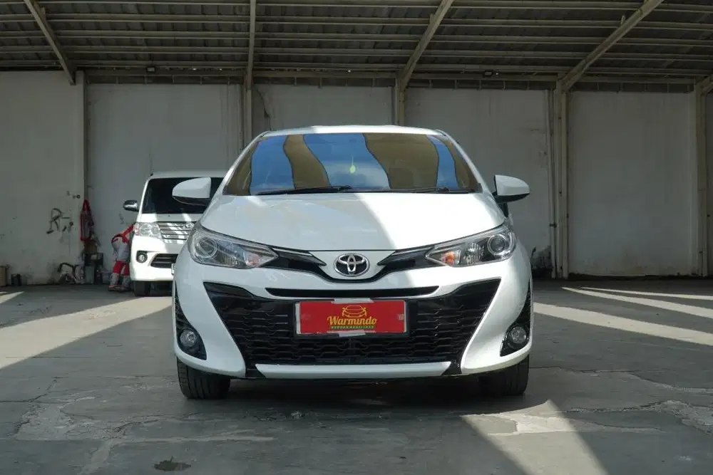 Toyota Yaris 1.5 G Matic AT tahun 2019 Putih DP minim 30 juta