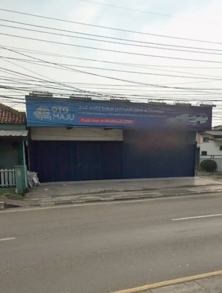 Disewakan bangunan showroom