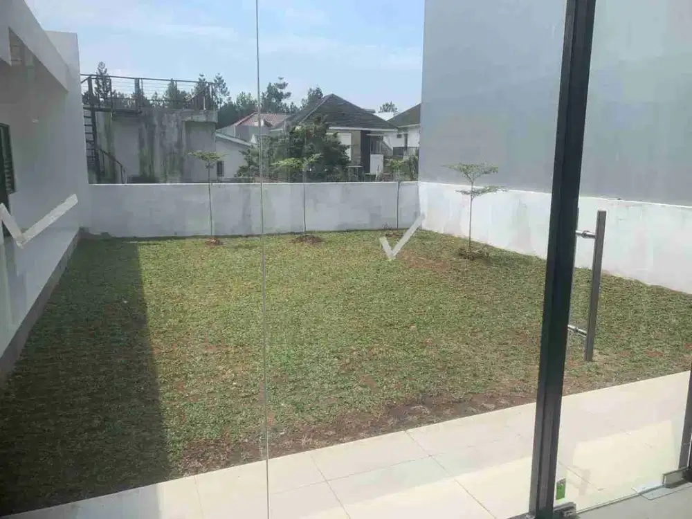 Di jual Rumah Siap Huni di cluster terdepan Sentul city, Argenia