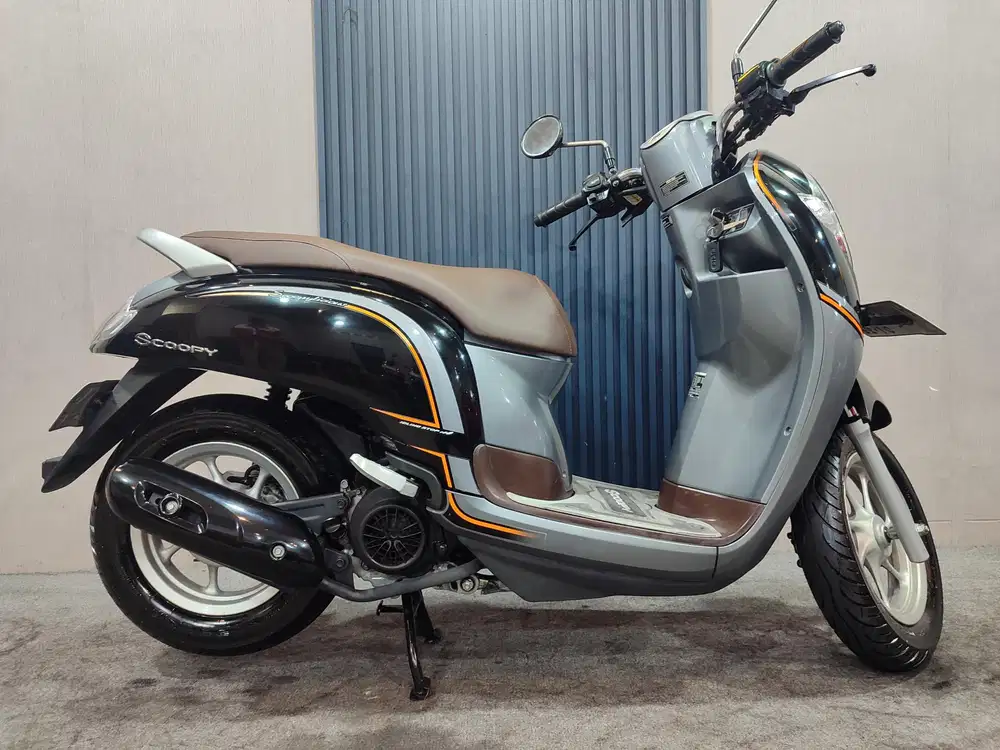 Scoopy fi Stylish 2017 istimewa mulus terawat siap pakai...