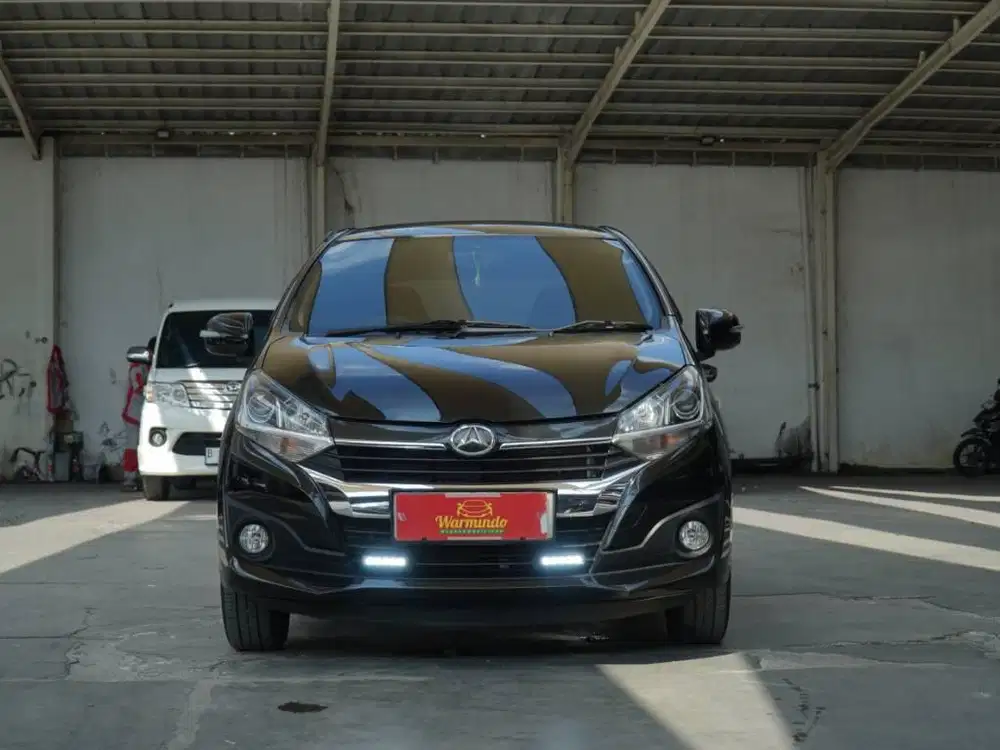 Daihatsu Ayla 1.2 R Matic AT tahun 2018 hitam DP minim