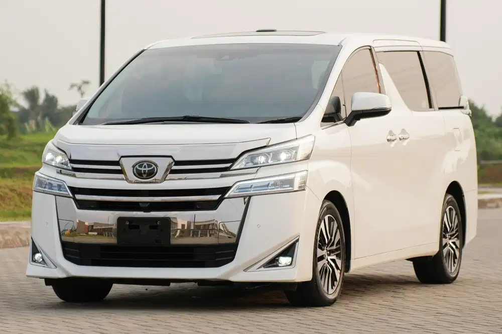 Toyota Vellfire 2.5 G ATPM TSS 2020 First Class on Ground! Alphard