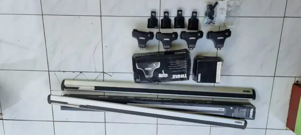 fore sale roofrack thule