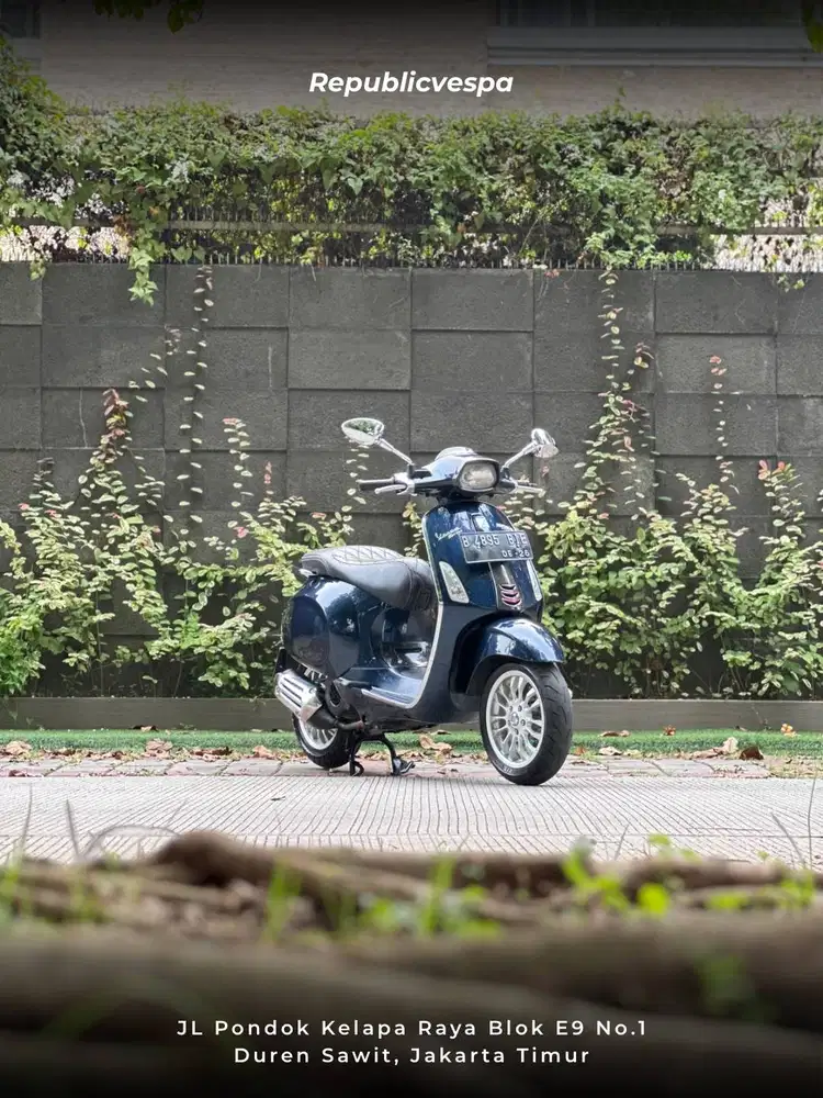 PIAGGIO VESPA SPRINT 150 3V IE TH 2016 MIDNIGHT BLUE Perfect Condition