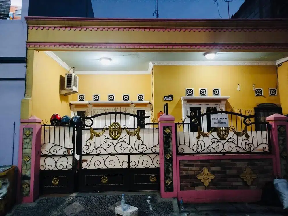 Di KONTRAKAN Rumah Harapan Indah 1 Lantai