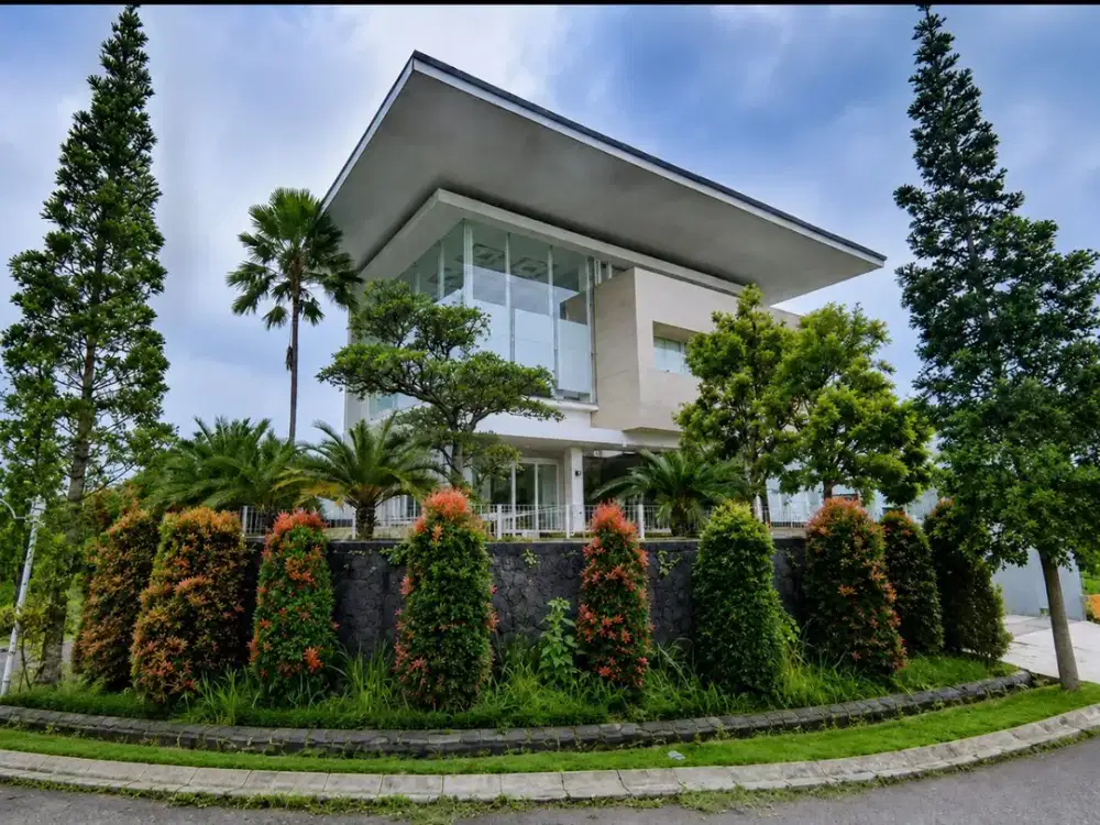Rumah Mewah Murah Siap Huni di Bukit Pakar Golf
