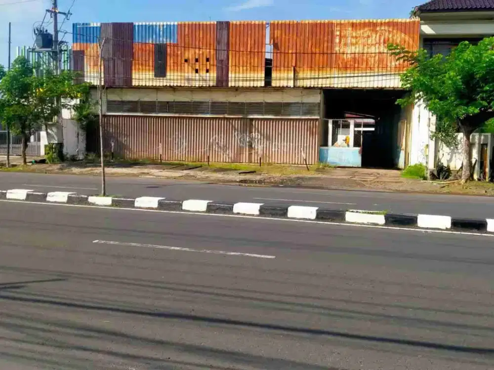 Dijual Gudang Majapahit Pedurungan Semarang Poles Dikit Siap Pakai