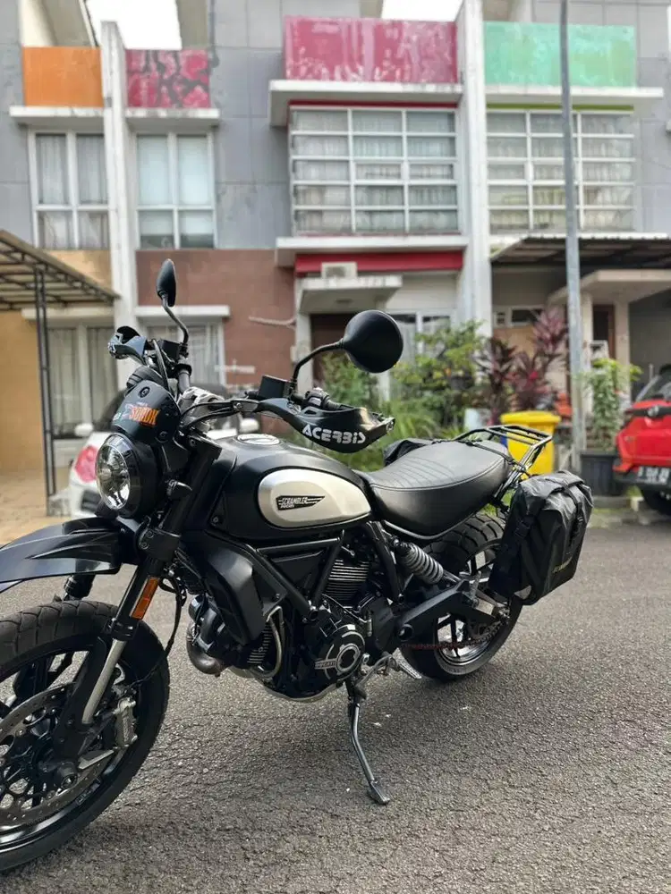 Ducati scrambler 800 icon thn 2020