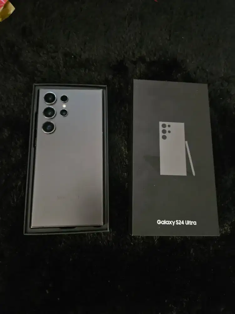 Samsung s24 ultra 256gb SEIN lengkap mulus no minus