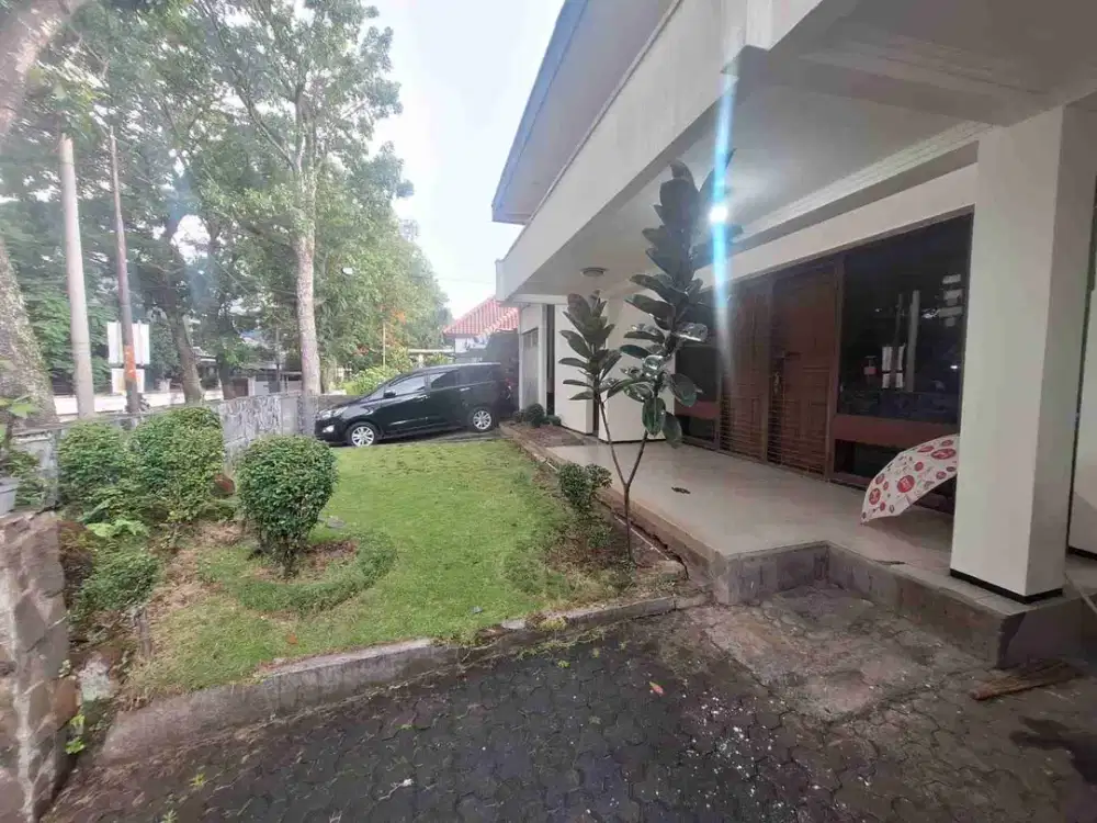 Dijual Rumah Apik Terawat Di Mainroad Sayap Riau Cocok Untuk Usaha