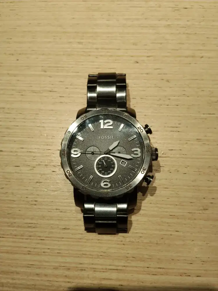 Jam tangan pria merk Fossil