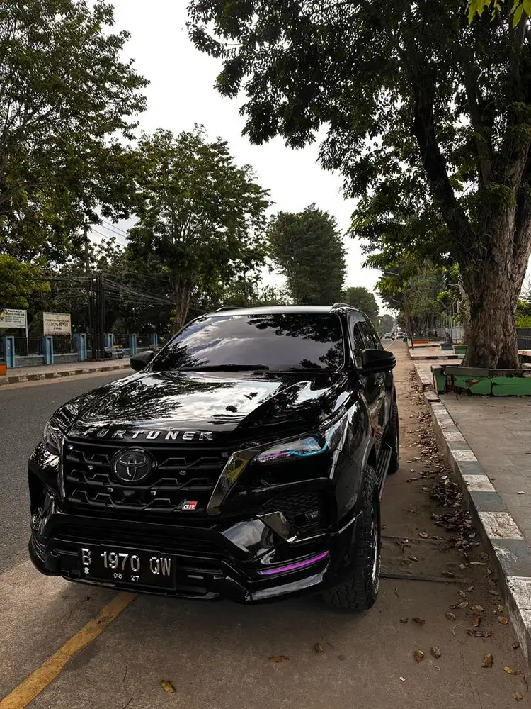 Fortuner gr 2.8