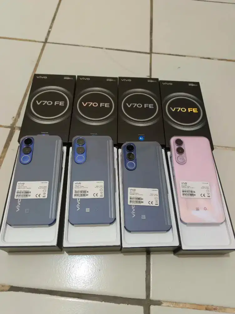 VIVO V70 FE new open box